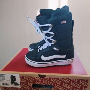 Vans Hi-Standard OG Snowboard Boot 6 Women